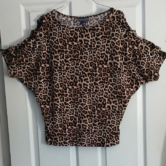 BOLD elements Tops - BOLD elements Animal Print Cold Shoulder Blouse